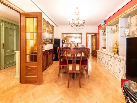 Flat in calle de Meléndez Valdés - Photo 6