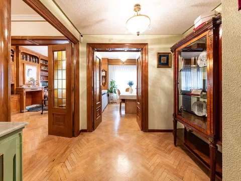 Flat in calle de Meléndez Valdés - Photo 9