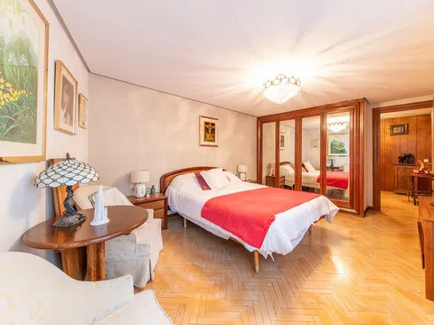 Flat in calle de Meléndez Valdés - Photo 10