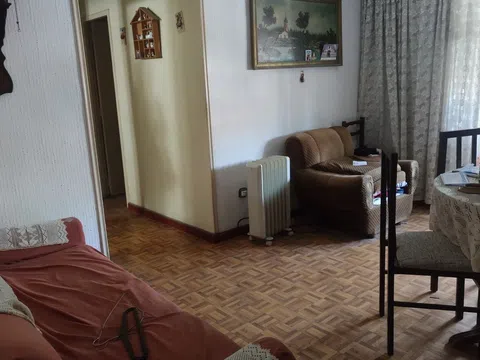 Flat - Photo 2