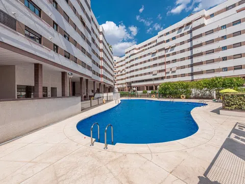 Flat in calle de Puentedey - Photo 16