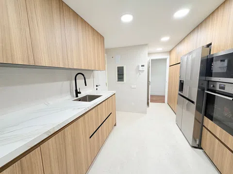Flat in calle de Guisando - Photo 20