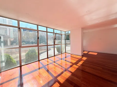 Flat in calle de Guisando - Photo 4