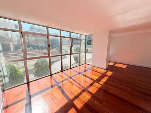 Flat in calle de Guisando - Photo 8
