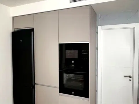 Flat in calle Alcalá - Photo 14