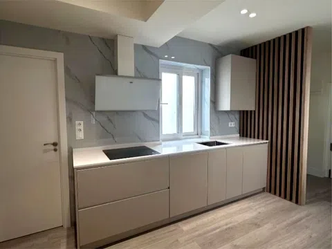 Flat in calle Alcalá - Photo 5