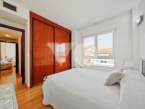 Flat in avenida de Logroño - Photo 18