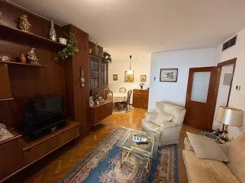 Flat in calle de Jacometrezo - Photo 3