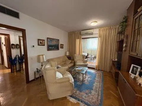 Flat in calle de Jacometrezo - Photo 4
