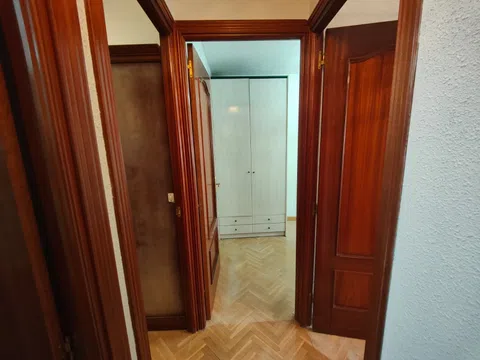 Flat in calle Pico de los Artilleros - Photo 18