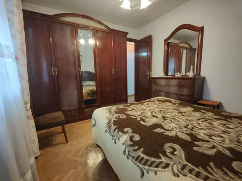 Flat in calle Pico de los Artilleros - Photo 9