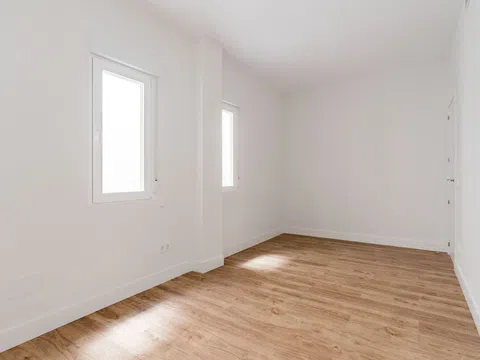 Flat in calle de María Zambrano - Photo 4
