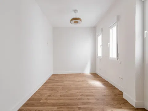 Flat in calle de María Zambrano - Photo 5