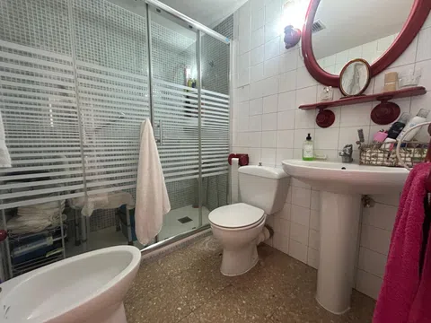 Flat in calle de Hinojosa del Duque - Photo 8