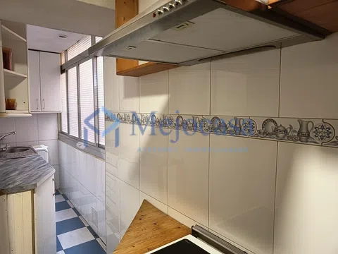 Flat in calle de Mota del Cuervo - Photo 4