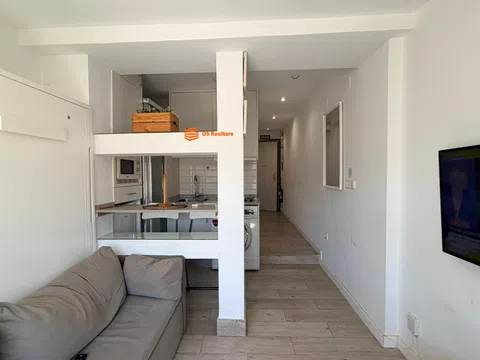 Studio in calle de Piamonte - Photo 15