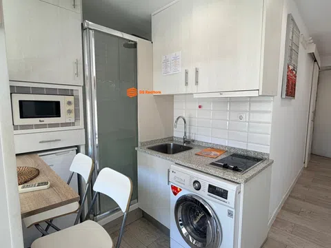 Studio in calle de Piamonte - Photo 8
