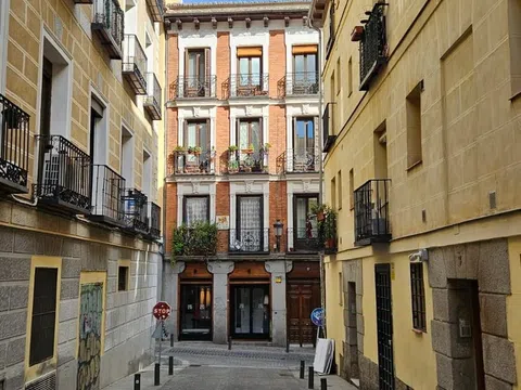 Flat in calle de Colón - Photo 9