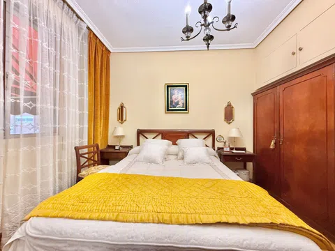 Flat in calle de Belzunegui - Photo 3