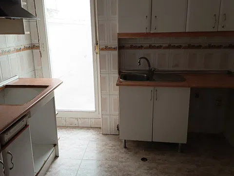 Flat in calle de Santa Alicia, 6 - Photo 3