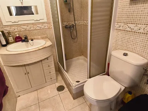 Flat in calle del Doctor Cirajas - Photo 11