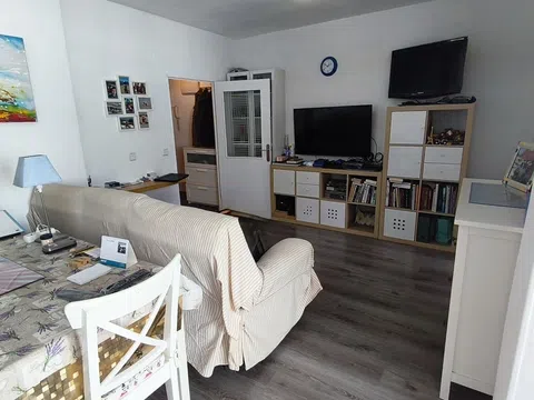 Flat in calle del Doctor Cirajas - Photo 3