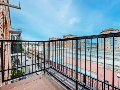 Flat in CL San Mario - Photo 1