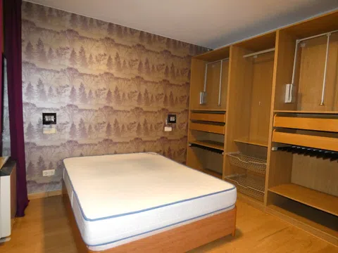 Flat in calle de los Barros - Photo 12