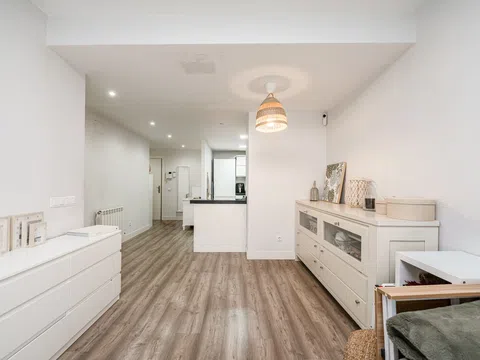 Flat in calle de Clara del Rey - Photo 15