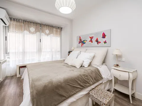 Flat in calle de Clara del Rey - Photo 19