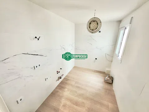 Flat in calle de Urgel - Photo 20