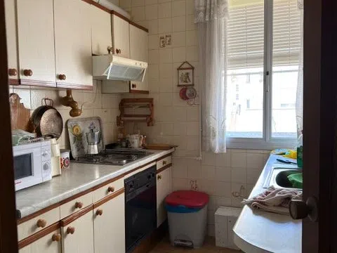 Flat in calle de Cicerón, 4
