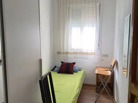 Flat in calle de Cicerón, 4 - Photo 2