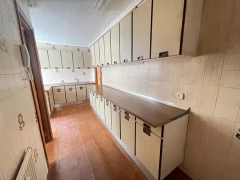 Flat in calle de Alonso Saavedra - Photo 7