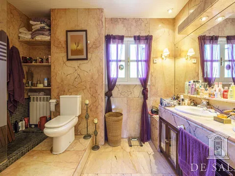 Detached house - Photo 20