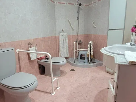 Flat in calle de la Plata - Photo 9