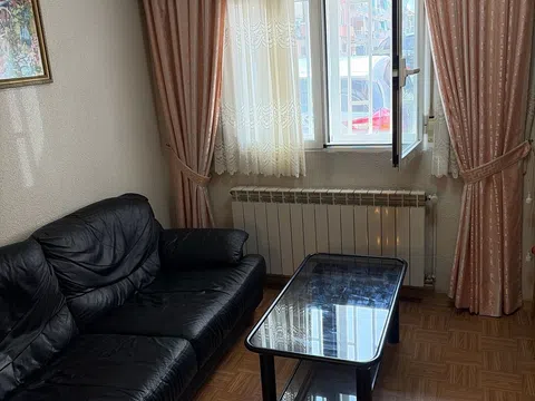 Flat - Photo 2