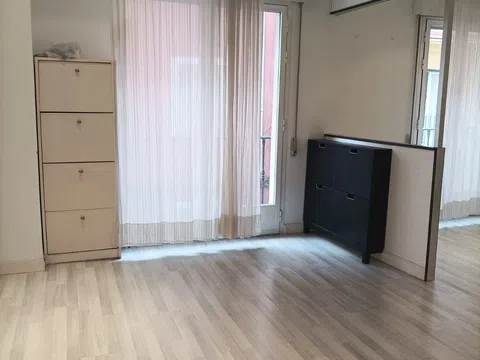 Flat in calle de los Tres Peces - Photo 5