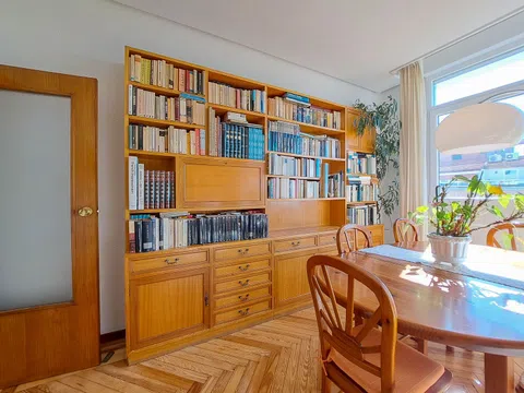Penthouse in calle de Ibiza - Photo 18