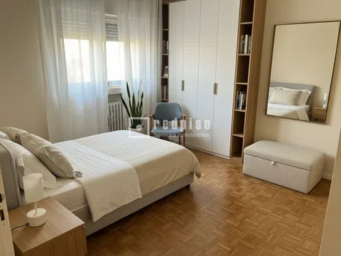 Flat in avenida del General Perón - Photo 17