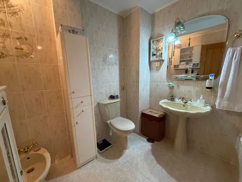 Flat in calle Puerto de las Pilas - Photo 15