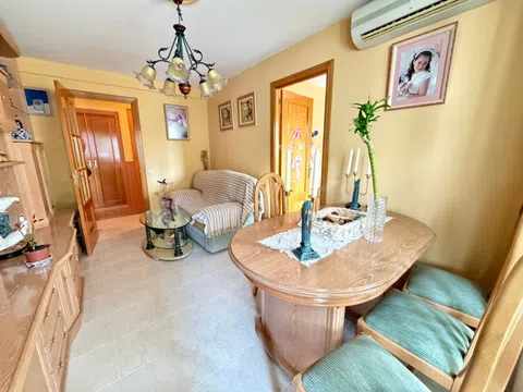 Flat in calle Puerto de las Pilas - Photo 5