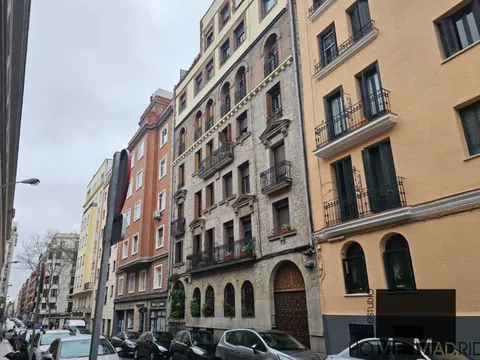 Flat in calle de Martín de los Heros - Photo 20