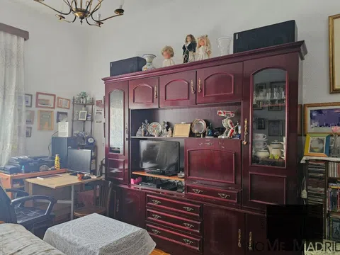 Flat in calle de Martín de los Heros - Photo 3