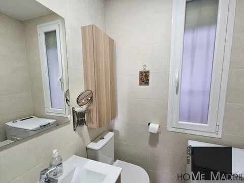 Flat in calle de Martín de los Heros - Photo 10