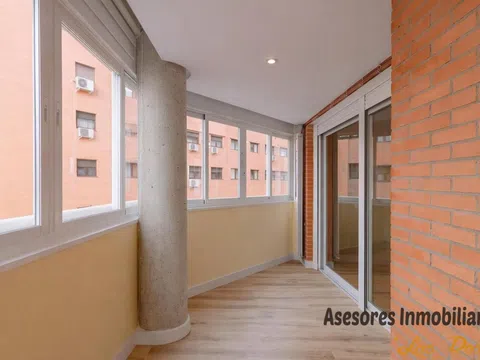 Flat in calle de Sofía - Photo 1