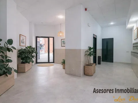 Flat in calle de Sofía - Photo 12