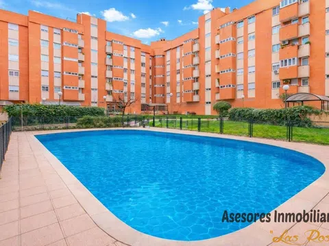 Flat in calle de Sofía - Photo 4