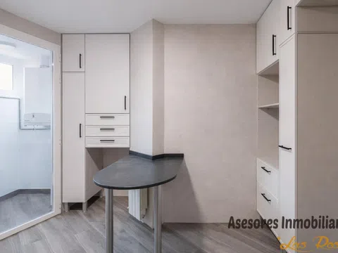 Flat in calle de Sofía - Photo 5