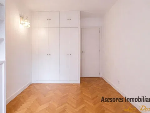 Flat in calle de Sofía - Photo 7